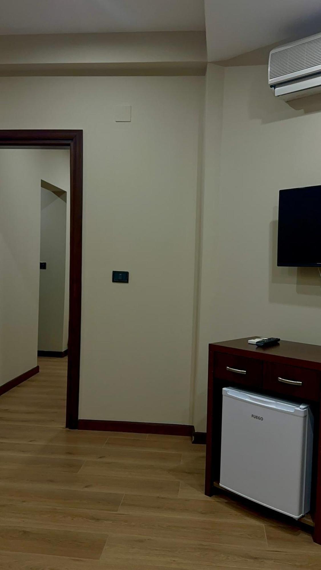 Rritja E Koranit Hotel Tushemisht Bagian luar foto