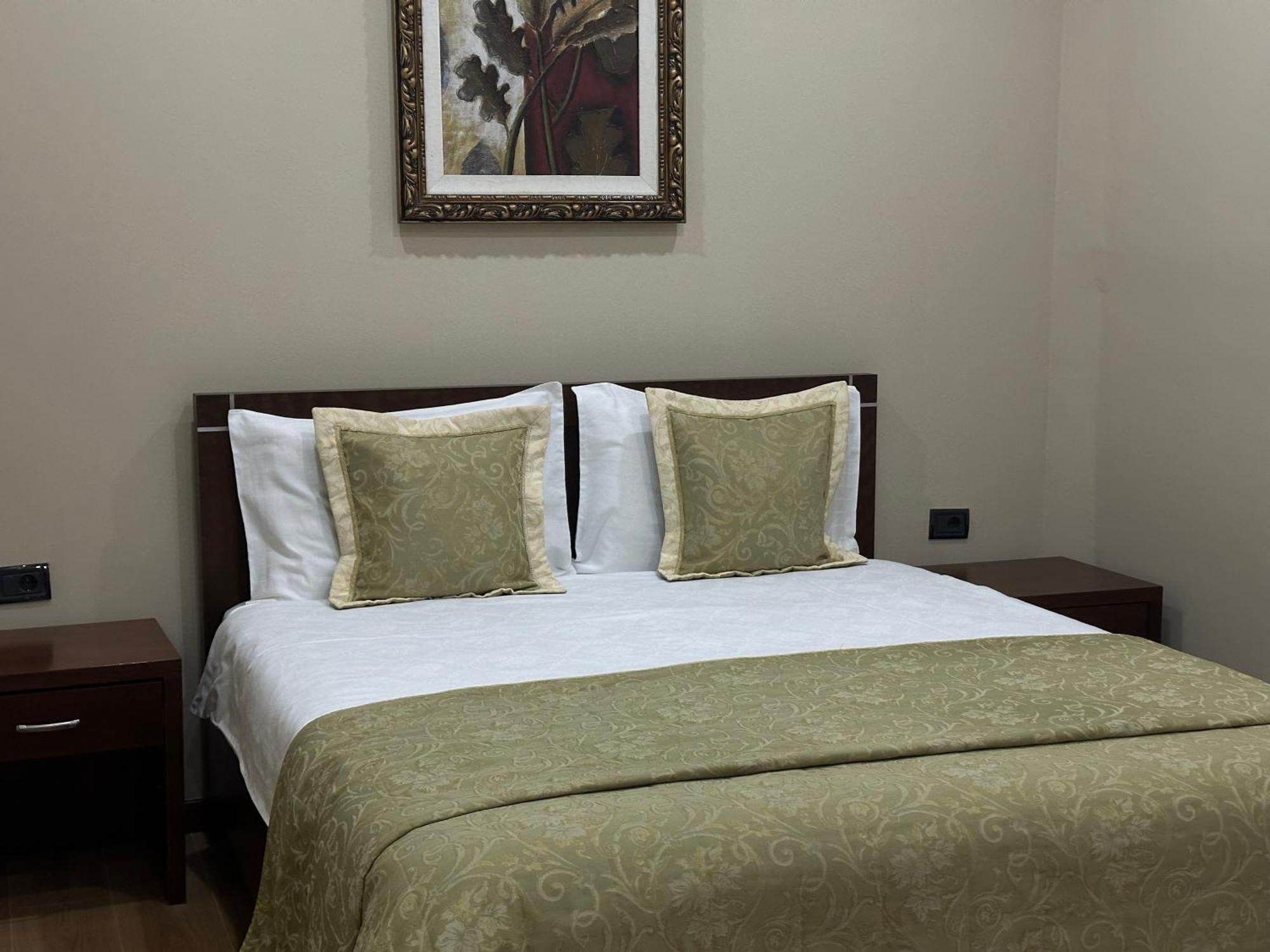 Rritja E Koranit Hotel Tushemisht Bagian luar foto